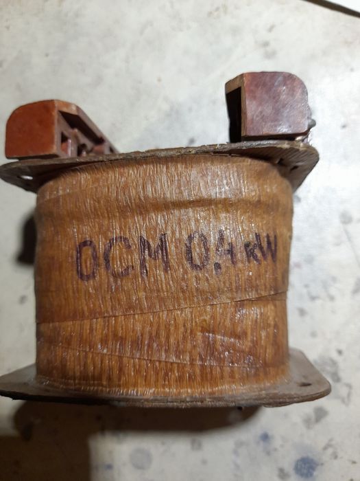 Мегаомметр ручной 2 500 Вольт