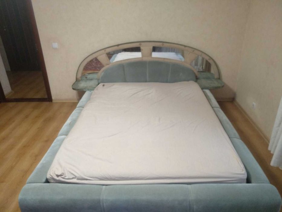 (3) Продам 2-кімнатну квартиру на Поділлі 1736