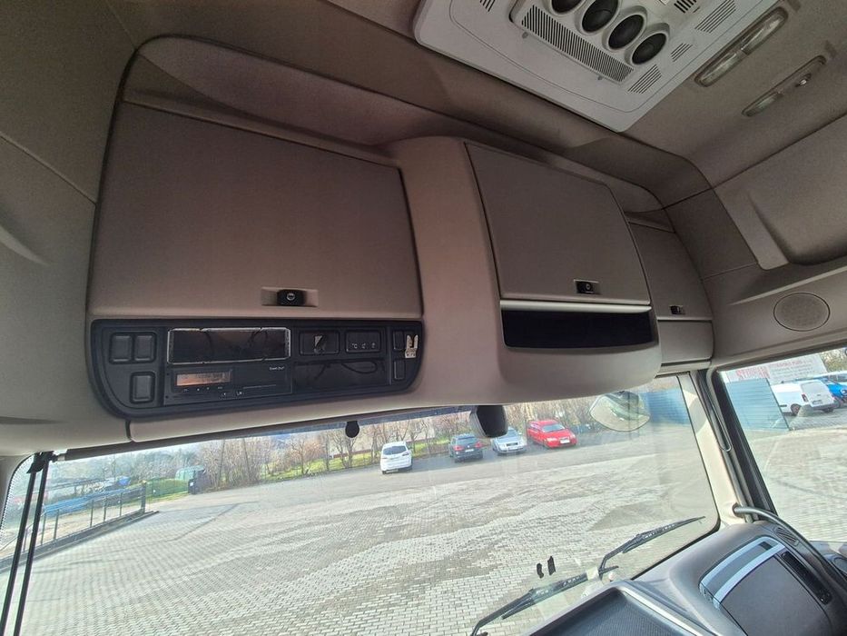 kabina biała kompletna daf xf 106 euro 6 lift super space cab