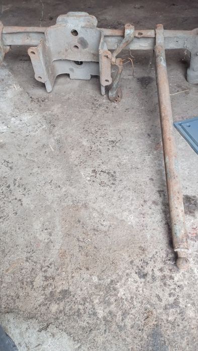 Przednia oś ursus c 328 c325