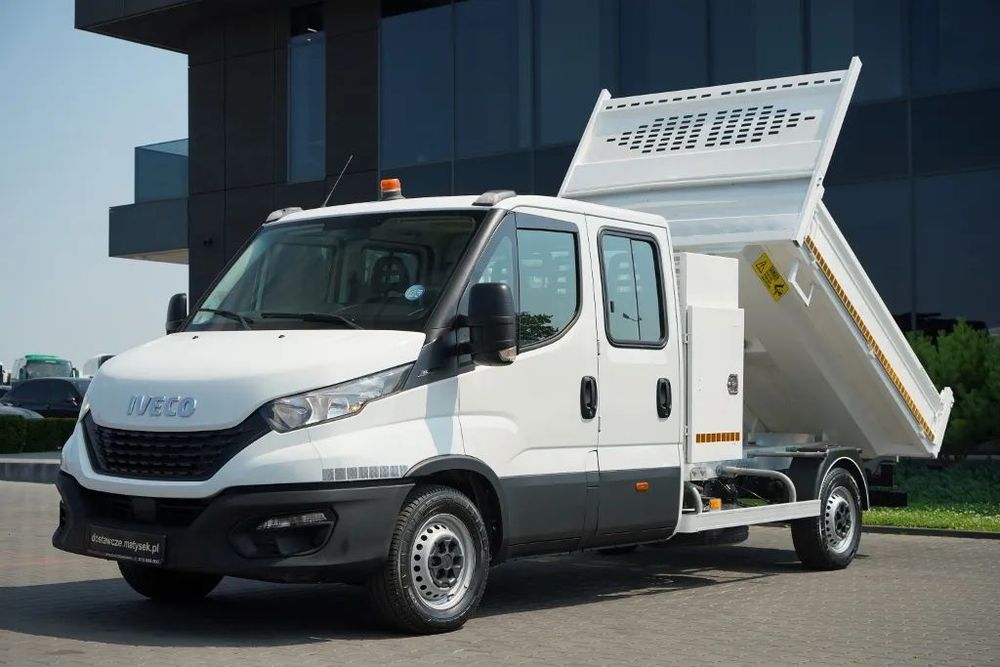Iveco DAILY 35-140 / WYWROTKA ALUMINIOWA / BRYGADÓWKA 6 MIEJSC / BLIŹNIAK / MANUAL / SPROWADZONA / EURO 6