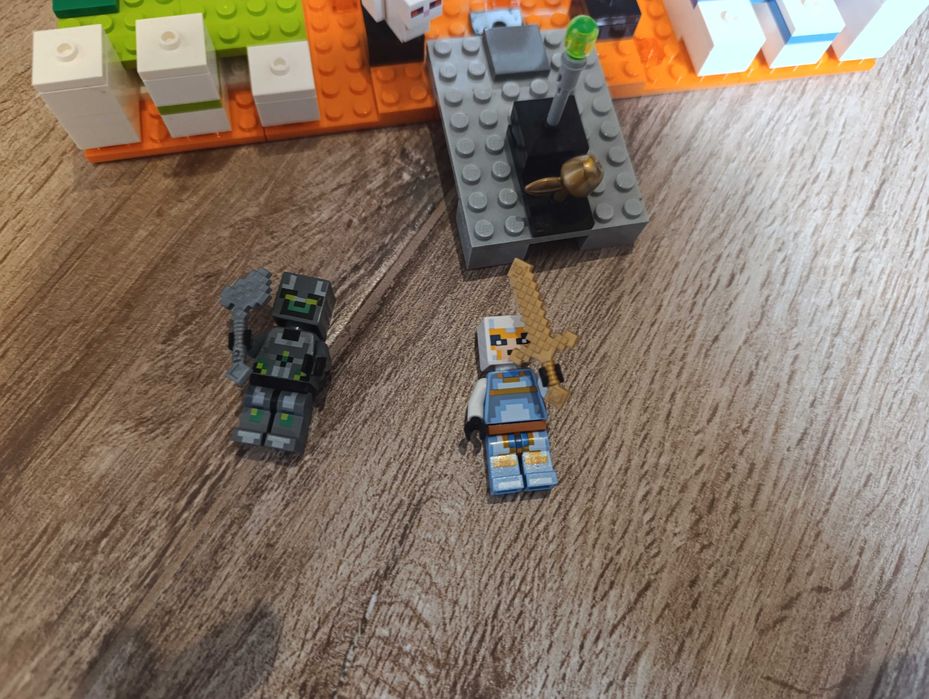 LEGO 21145 Minecraft - Czaszkowa arena