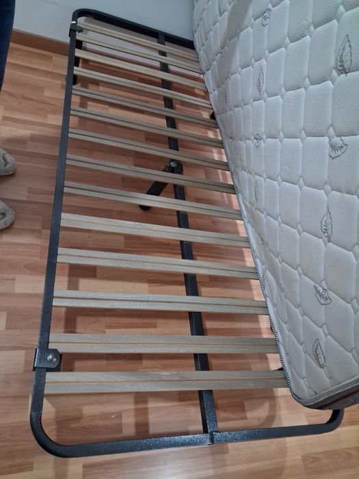 Sommiers com ou sem colchão