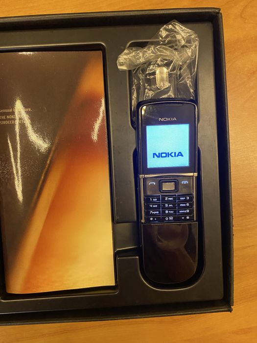 Nokia 8800 Sirocco
