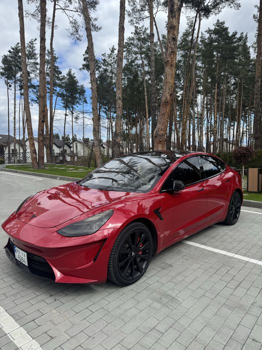 Продам Tesla model 3 2018 г