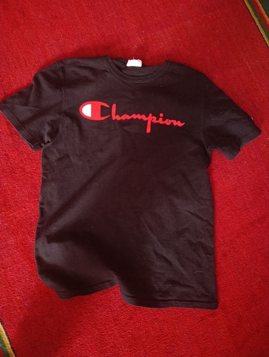 Футболка Champion Original / Чорна базова з логотипом (S)