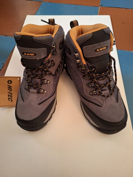 Трекінгові ботинки Hi Tech