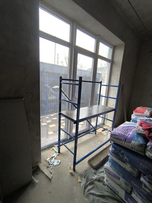 Підмостя малярне без колес від виробника Подмость без колес Підмосток