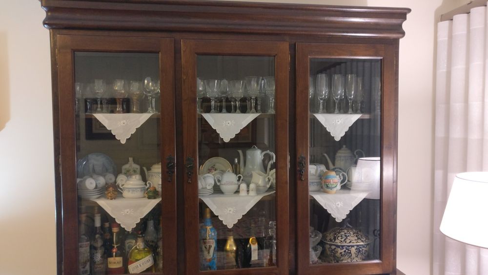 Vendo mobilia sala jantar