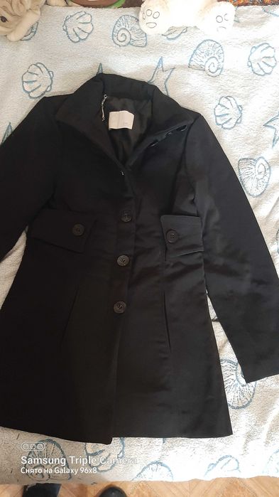 Пальто женское viscosa45% acetat 55%,  made in Italy size M