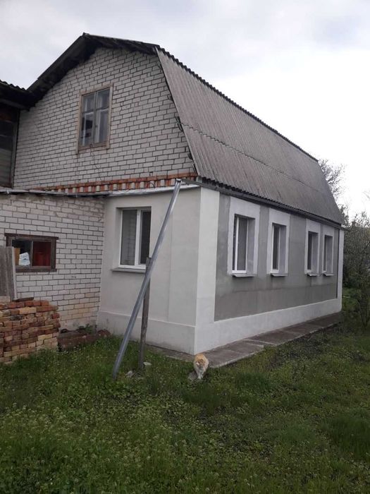 Продам житловий будинок в селищі Обухівка