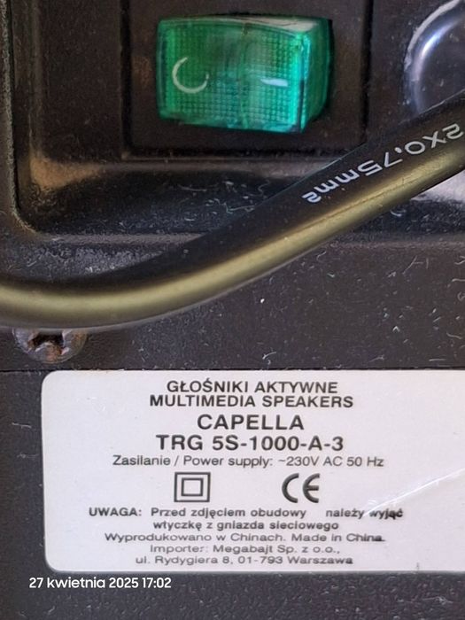 Zestaw głośników komputerowych.