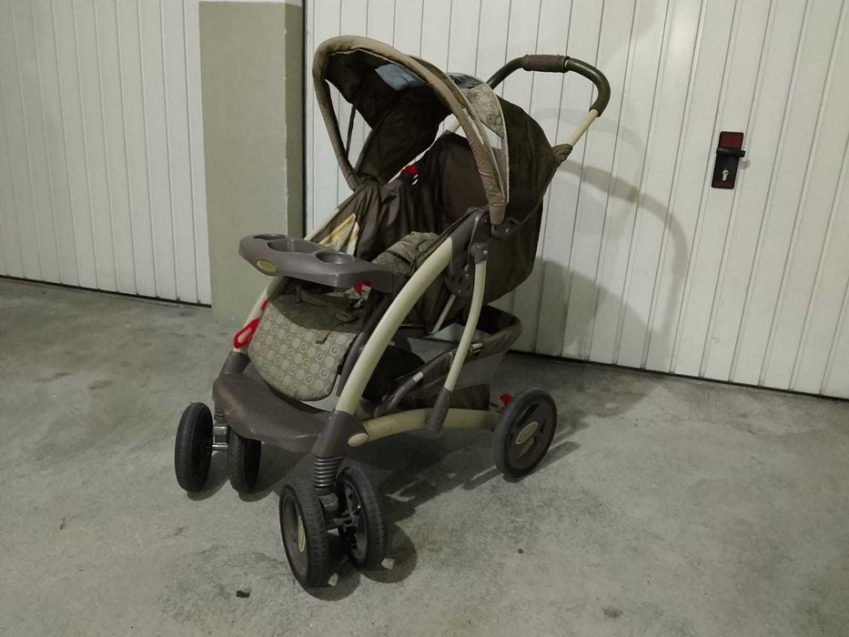 Carrinho de Bebé Graco - Castanho e Bege (Excelente Estado)
