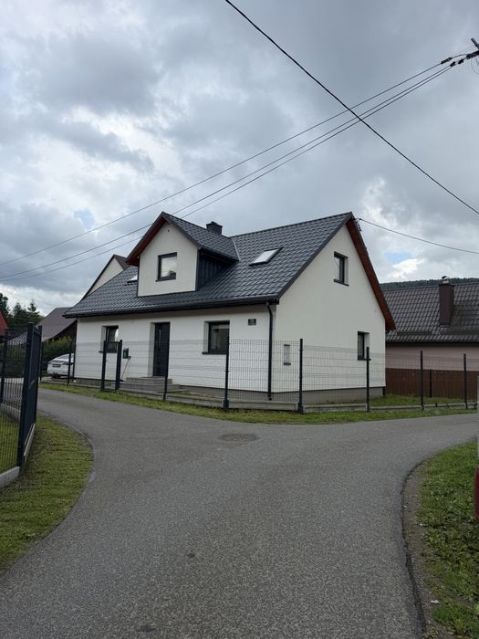 Dom na sprzedaz Ujsoły