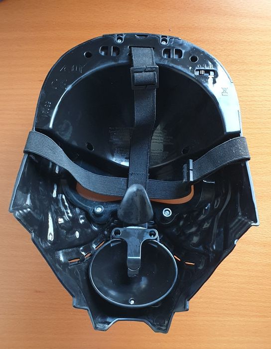 Mascara star wars com modulador de voz