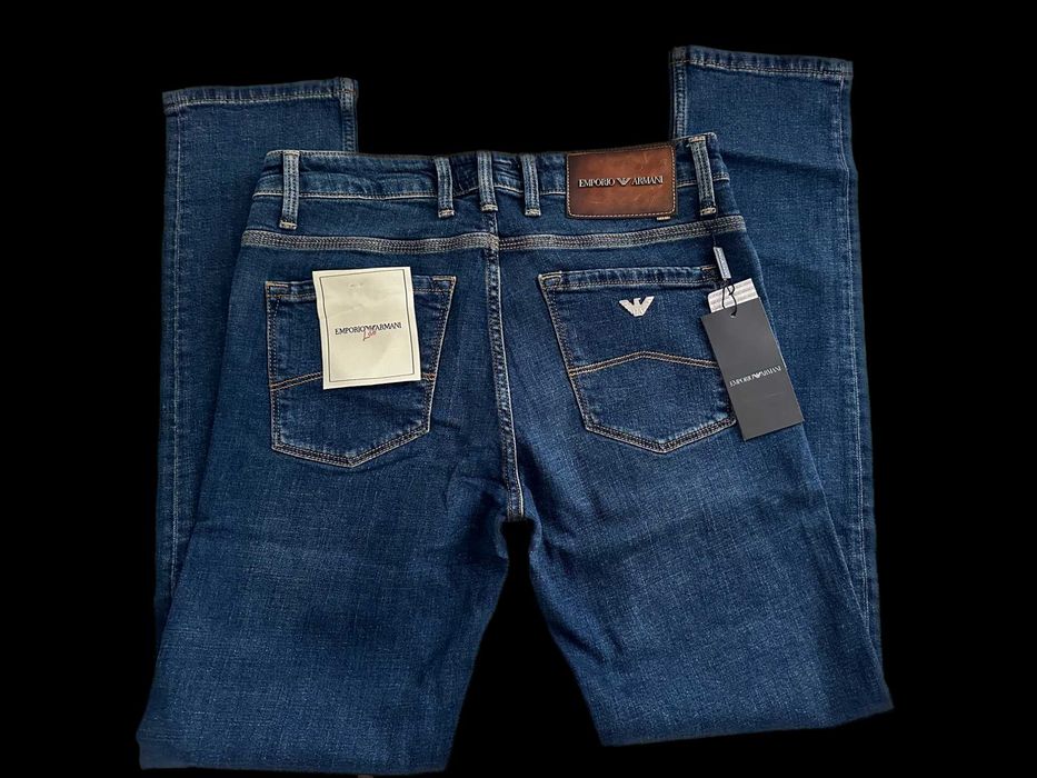 Emporio Armani Spodnie Jeansowe roz. 31 i 32