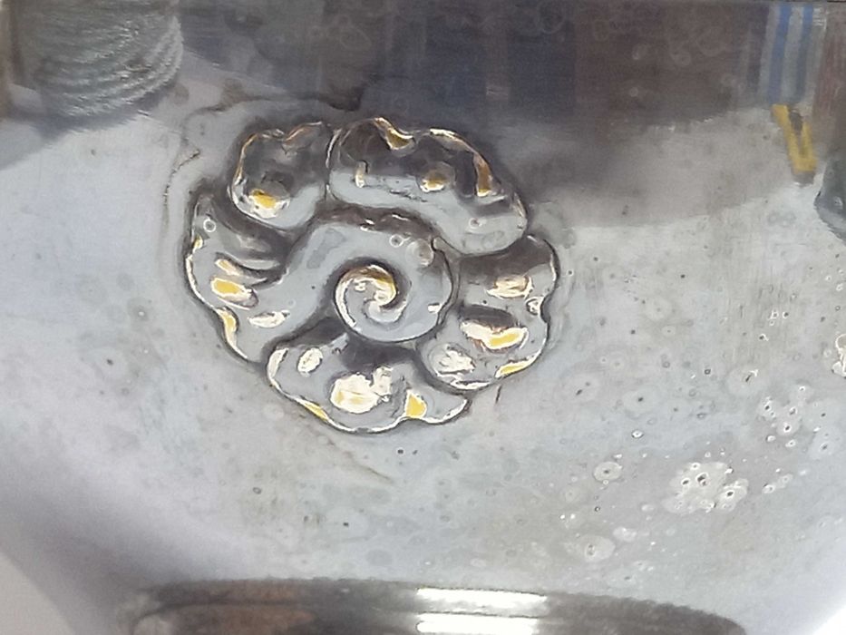 Owocarka, posrebrzana patera ze szkłem, pocz. XX w