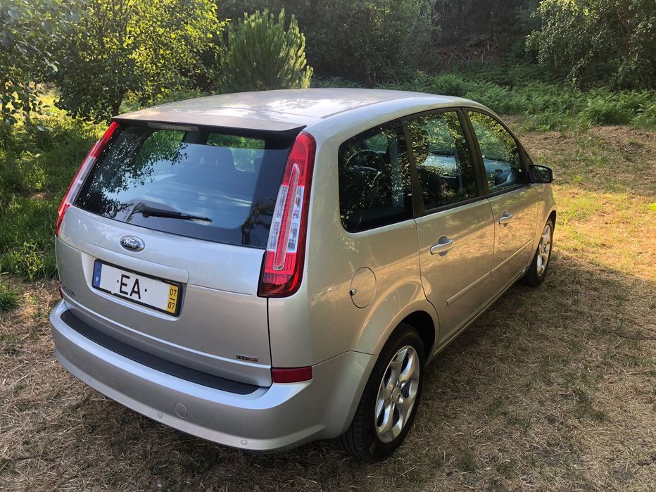 Ford C-Max — fotografia 4