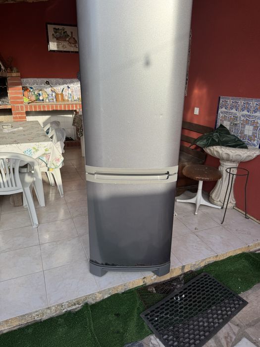 Frigrifico combinado