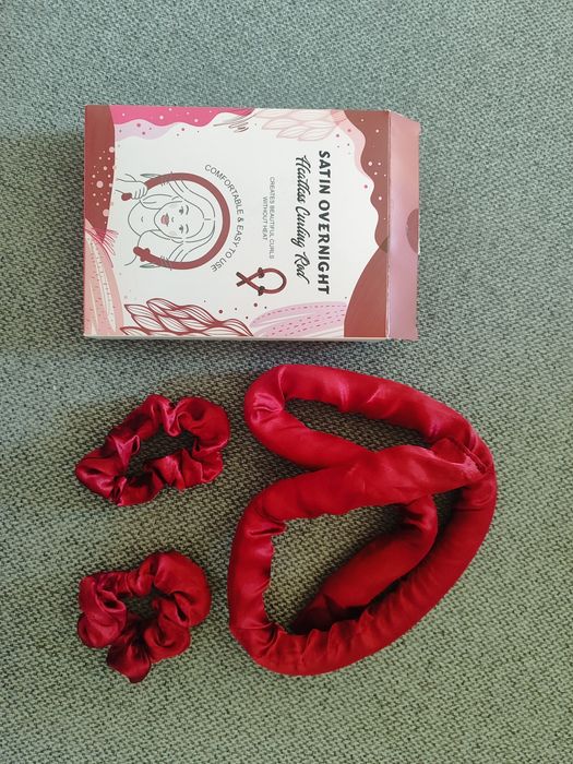 Satynowy wałek do loków