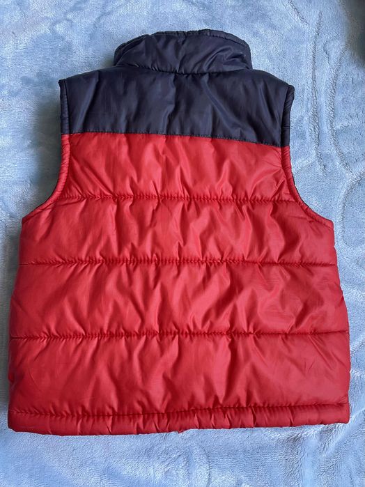 Жилетка безрукавка OshKosh 12 міс рік