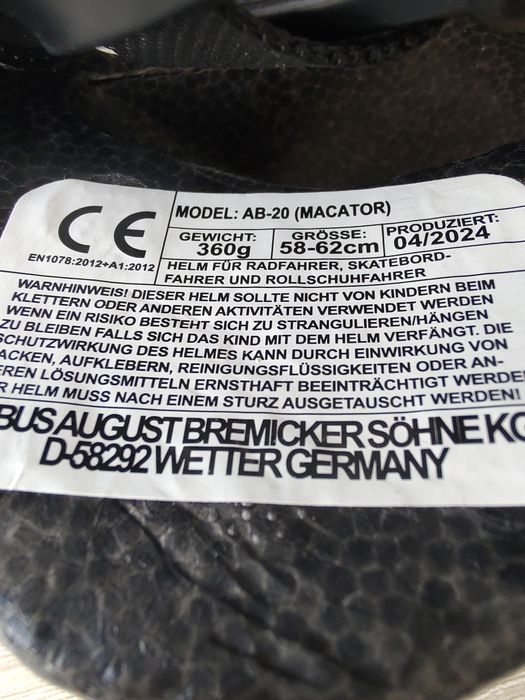 Kask rowerowy ABUS Macator 58-62cm lekki.