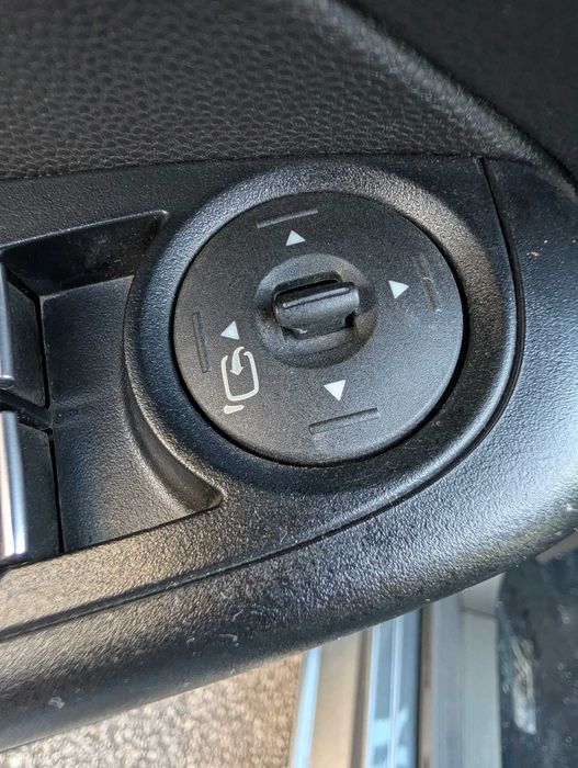 Ford Fiesta 1.5 TDCi  (2016) – 122.000km – Muito Económico