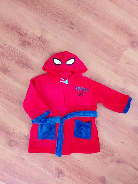 czerwony szlafrok Spiderman dla chłopców z kapturem 92/98