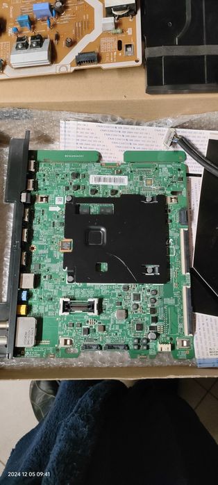 Sprzedam płytę główną oraz zasilającą do tv LG LC420DUH