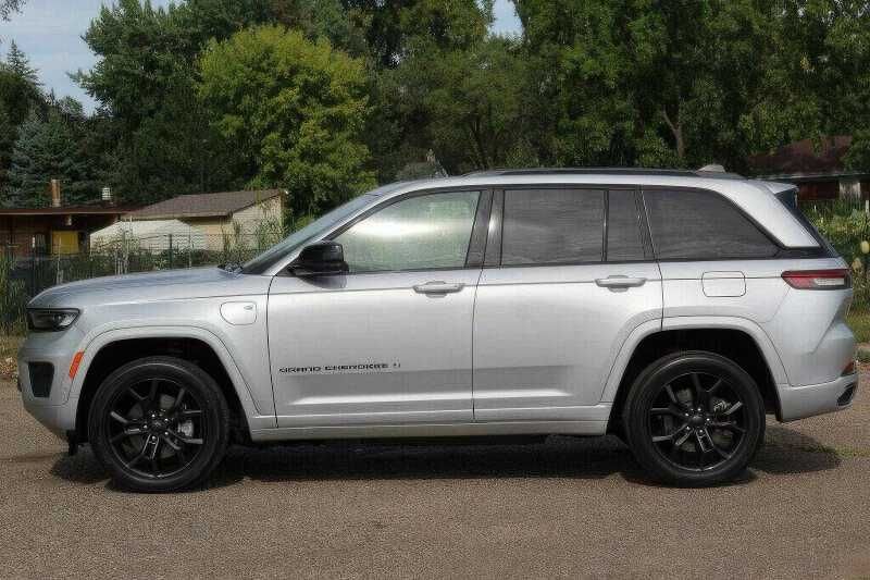 2023 Jeep Grand Cherokee 30th Anniversary 4xe