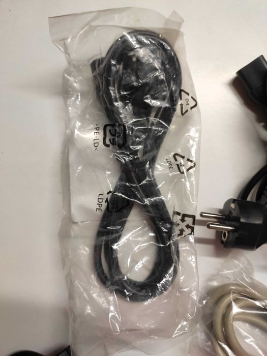 Cabo Alimentação PC | Schuko Macho 3P | IEC320-C13 3P Fêmea (Vários)64730219929347122