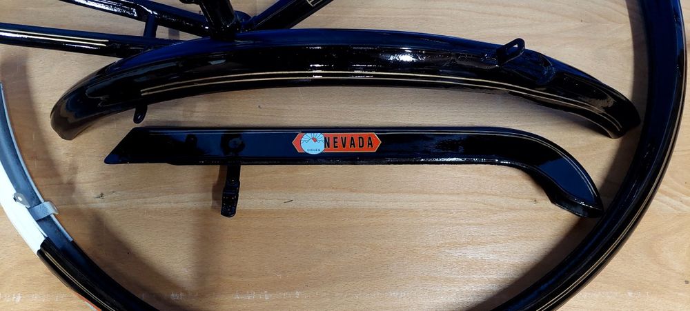 Quadro bicicleta pasteleira NEVADA restaurado pintura original