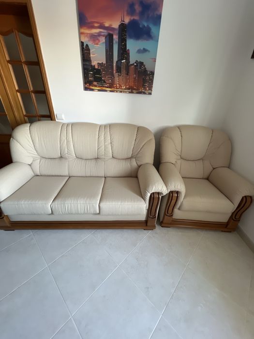 Sofa  cama 3 lugares cor creme