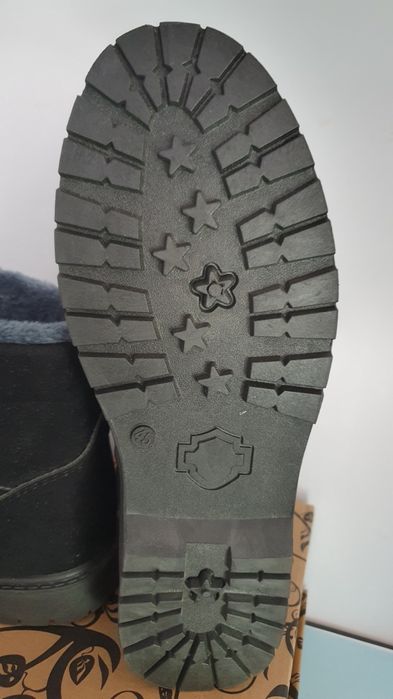 Śniegowce męskie nowe modny czarny kolor Rozmiar 45  wkładka 27 cm