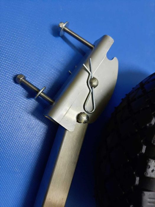 Транцевые колеса для лодки НДНД, транцеві колеса нержавійка КТ4Н для ч