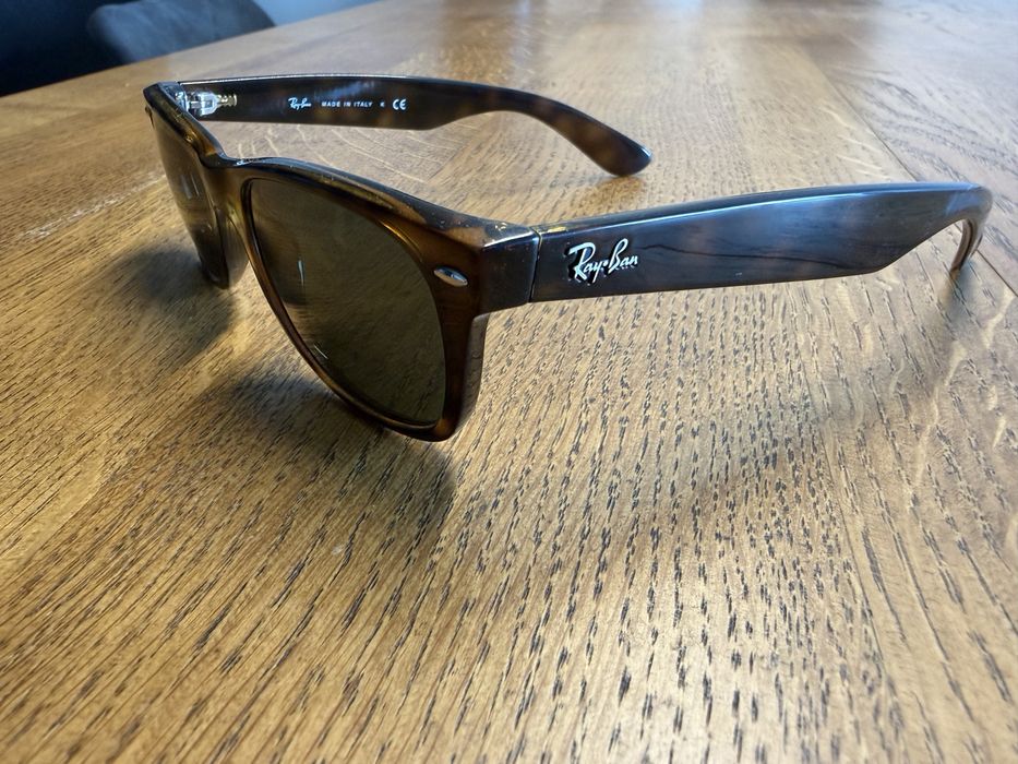 Оригінальні  сонцезахисні окуляри Ray Ban