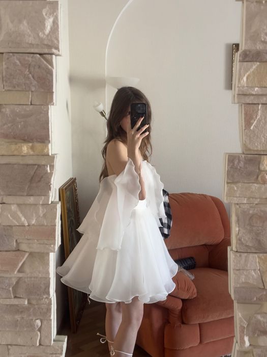 Сукня на випуск