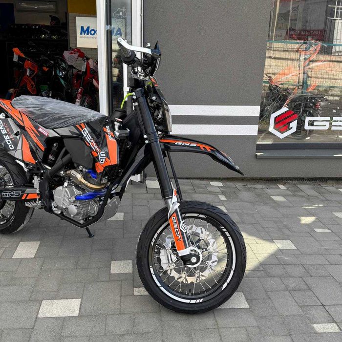Мотоцикл GEON GNS 300 motard, 28 к.с. рідинне ох, гарантнія, доставка