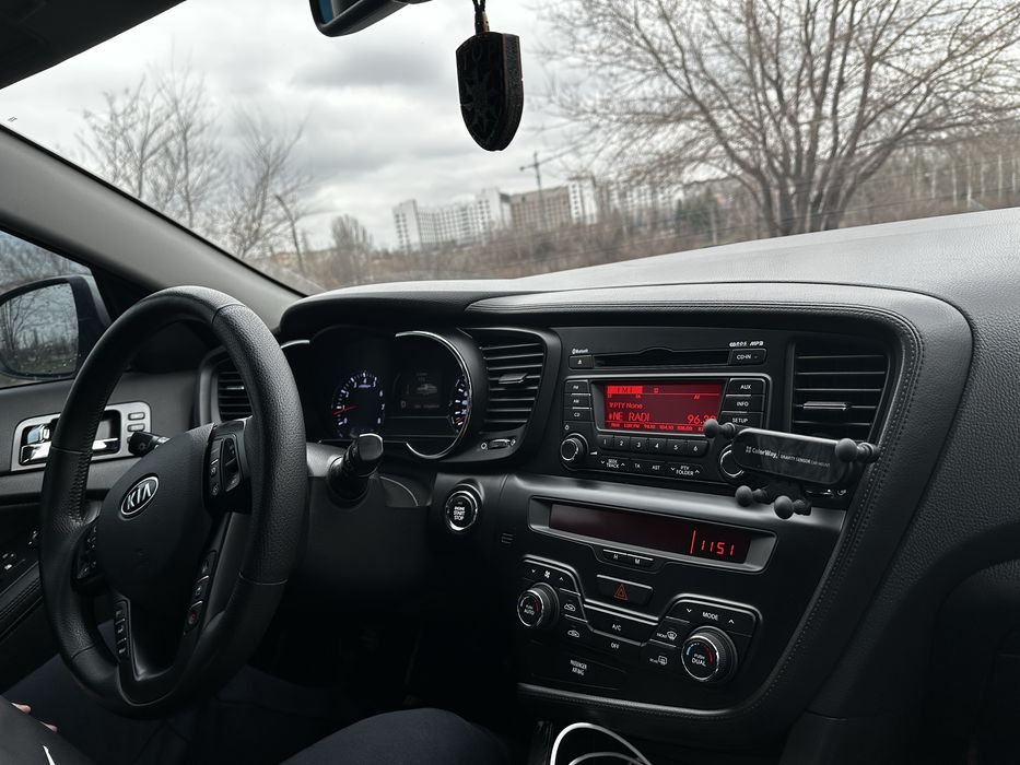 Киа Оптима 2012 год