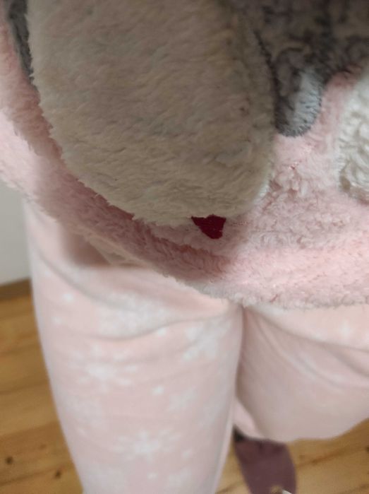 Піжама плюшева. Нова! Рожева.