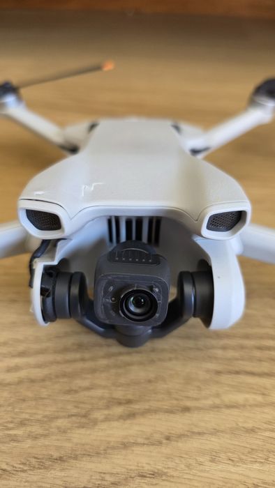 Drone DJI Mini 3 + DJI RC