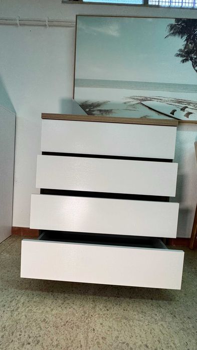 Nova Cómoda CD4 4 gavetas
