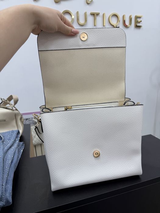Сумка біла Valentino