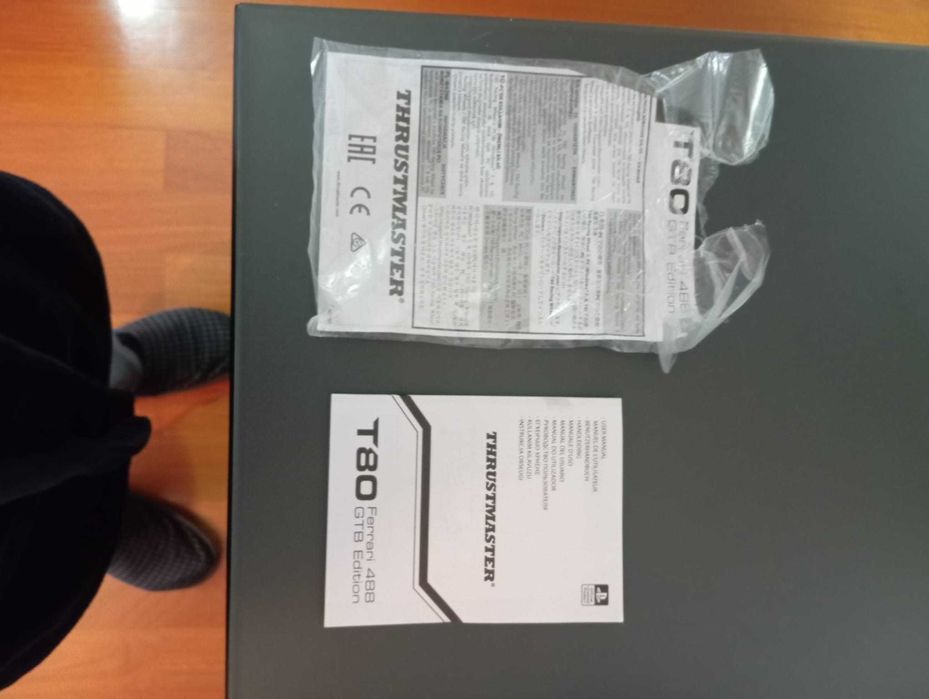 Simulador Thrustmaster T80 Ferrari 488 GTB Edition