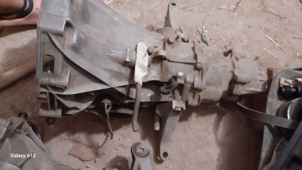 КПП Ауди 100 с2,с3 (2.2 )бензин, дизель