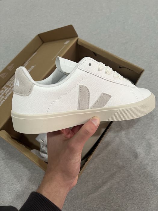 Veja Sapatilhas (40)