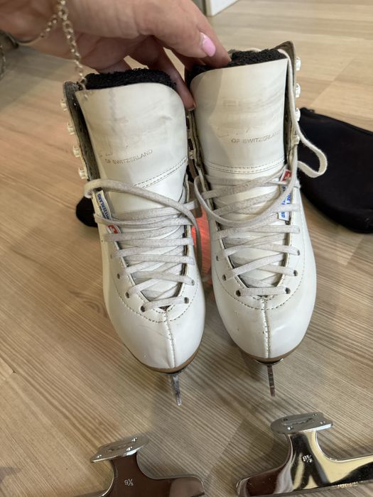 Ковзанки професійні Graf 23