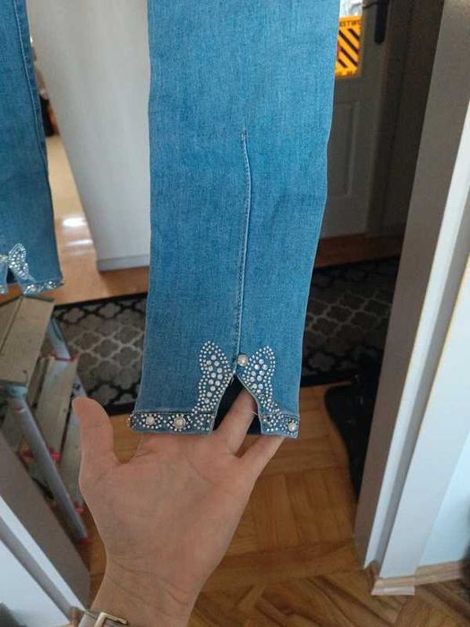 Spodnie jeansy ozdoby