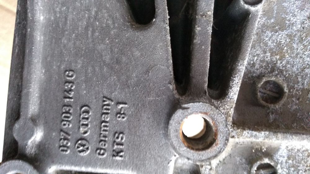Sharan alhambra 2.0 8V 1.9 TDI łapa napinacza alternatora - oryginalna