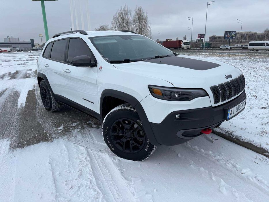 Jeep Cherokee trailhawk власник